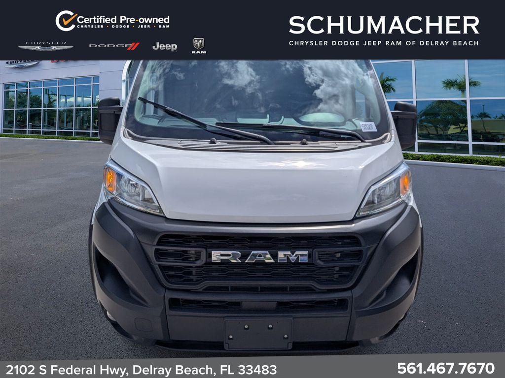 Used 2025 Ram ProMaster 3500 - photo 2
