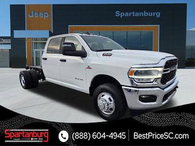 New 2024 Ram 3500 SLT Crew Cab 4x4 60 CA Cab Chassis for sale #24295 - photo 1