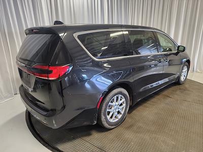 2023 Chrysler Pacifica FWD Minivan for sale #B22380 - photo 2