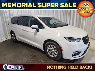 2023 Chrysler Pacifica FWD Minivan for sale #B22383 - photo 1
