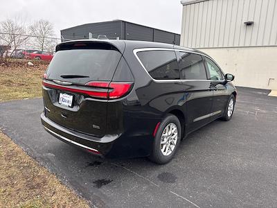 Used 2024 Chrysler Pacifica Touring L Minivan for sale #B23103 - photo 2