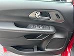 Used 2025 Chrysler Pacifica Select Minivan for sale #B23180 - photo 5