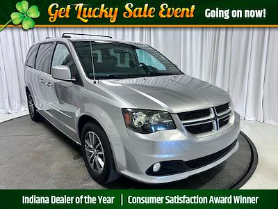 Used 2017 Dodge Grand Caravan - photo 1