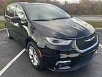 Used 2025 Chrysler Pacifica Select Minivan for sale #C32356A - photo 20