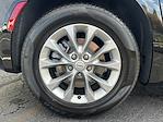 Used 2025 Chrysler Pacifica Select Minivan for sale #C32356A - photo 26