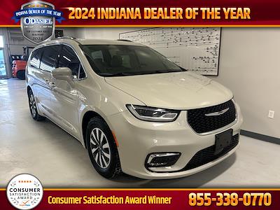 Used 2021 Chrysler Pacifica Touring L Minivan for sale #C32979A - photo 1