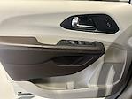 Used 2021 Chrysler Pacifica Touring L Minivan for sale #C32979A - photo 4