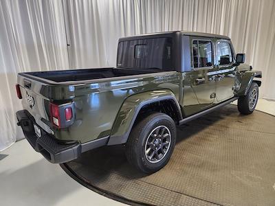 Used 2022 Jeep Gladiator Overland Crew Cab 4x4 Pickup for sale #J31173A - photo 2
