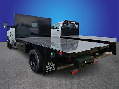 2022 Chevrolet Silverado 5500 Regular Cab DRW 4WD Flatbed Truck for sale #TF13022 - photo 2