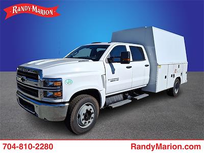 2024 Chevrolet Silverado 5500 Crew Cab DRW RWD Reading Enclosed Service Body for sale #TF22236 - photo 1