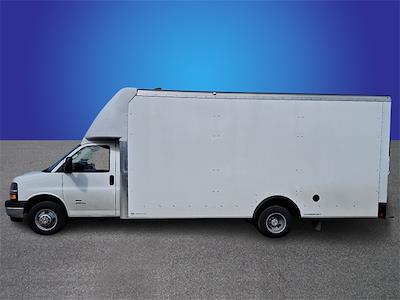 New 2025 Chevrolet Express 4500 - photo 1