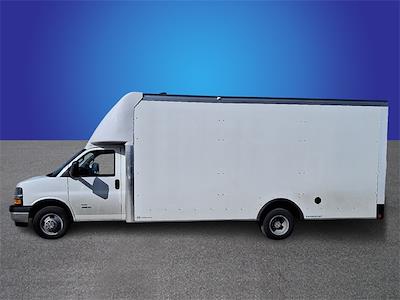 New 2025 Chevrolet Express 4500 - photo 1