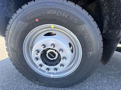 New 2025 Ford F-600 - photo 1