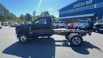 2026 Ford F-350 Regular Cab DRW 4x4 Cab Chassis for sale #T016 - photo 2