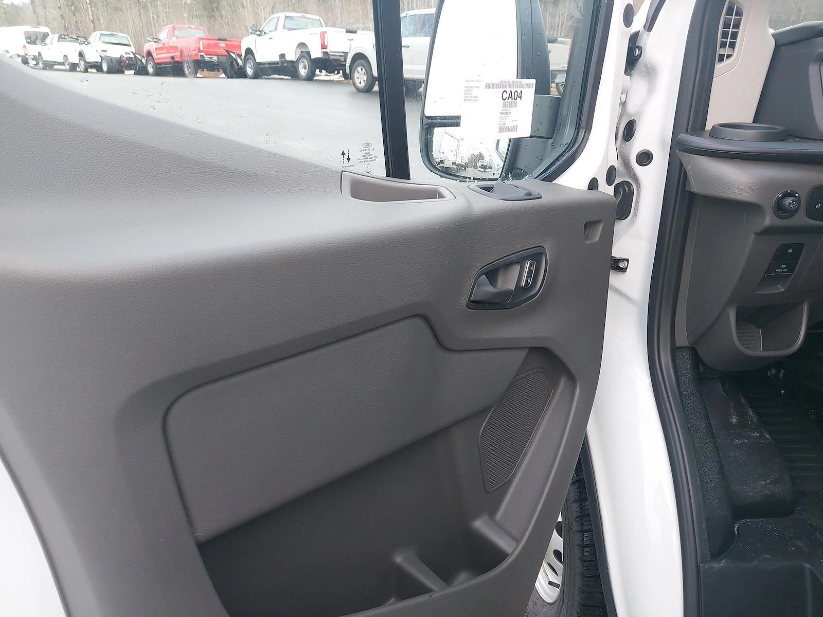 New 2026 Ford Transit 250 - photo 7