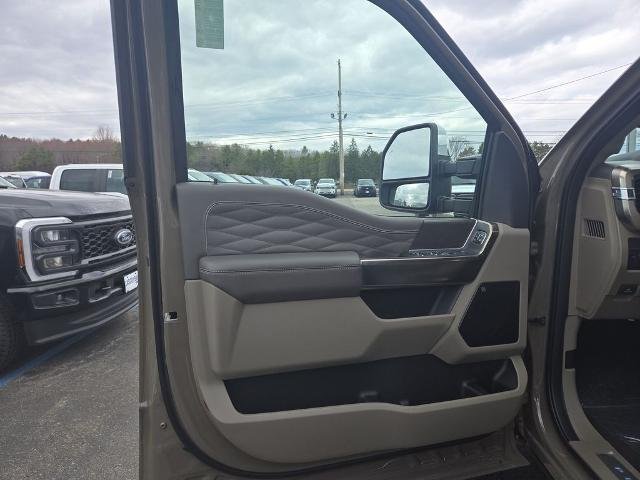 New 2026 Ford F-450 - photo 7