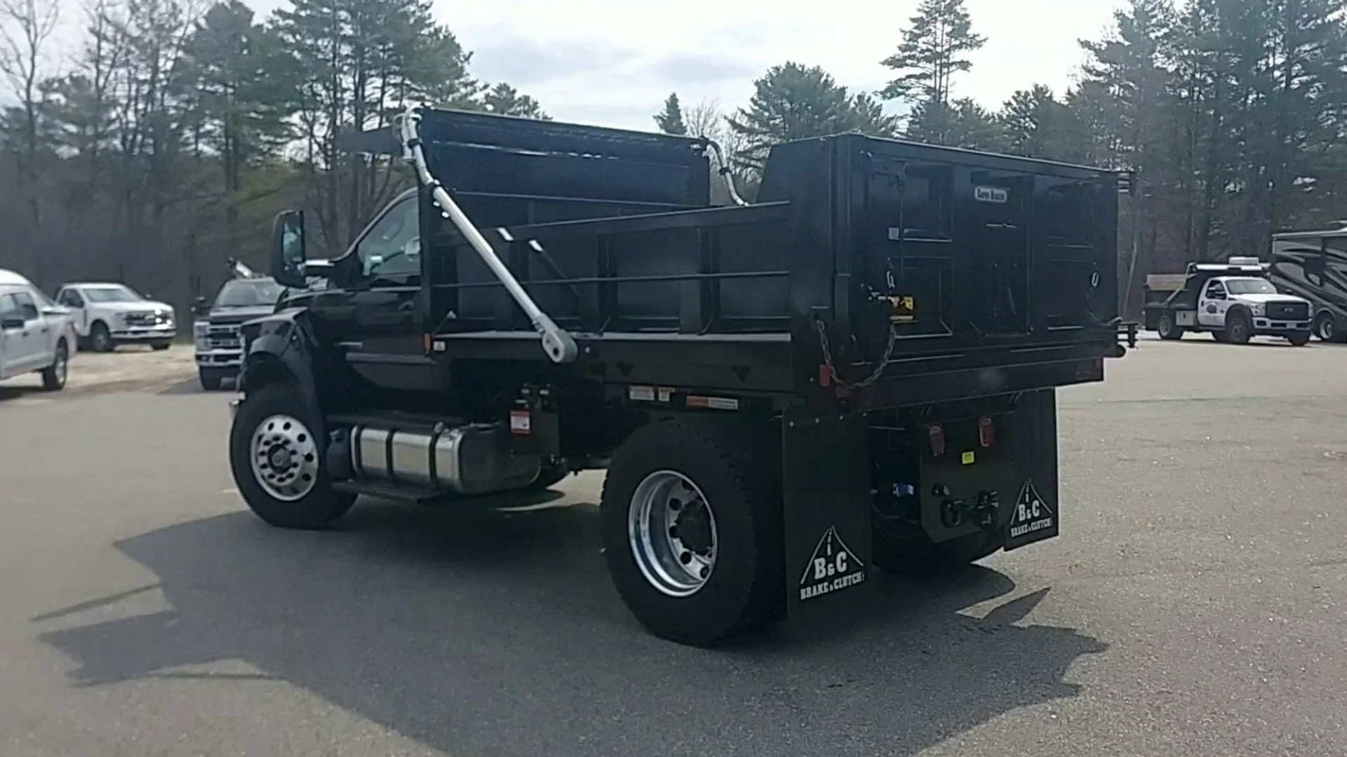 New 2027 Ford F-750 - photo 21