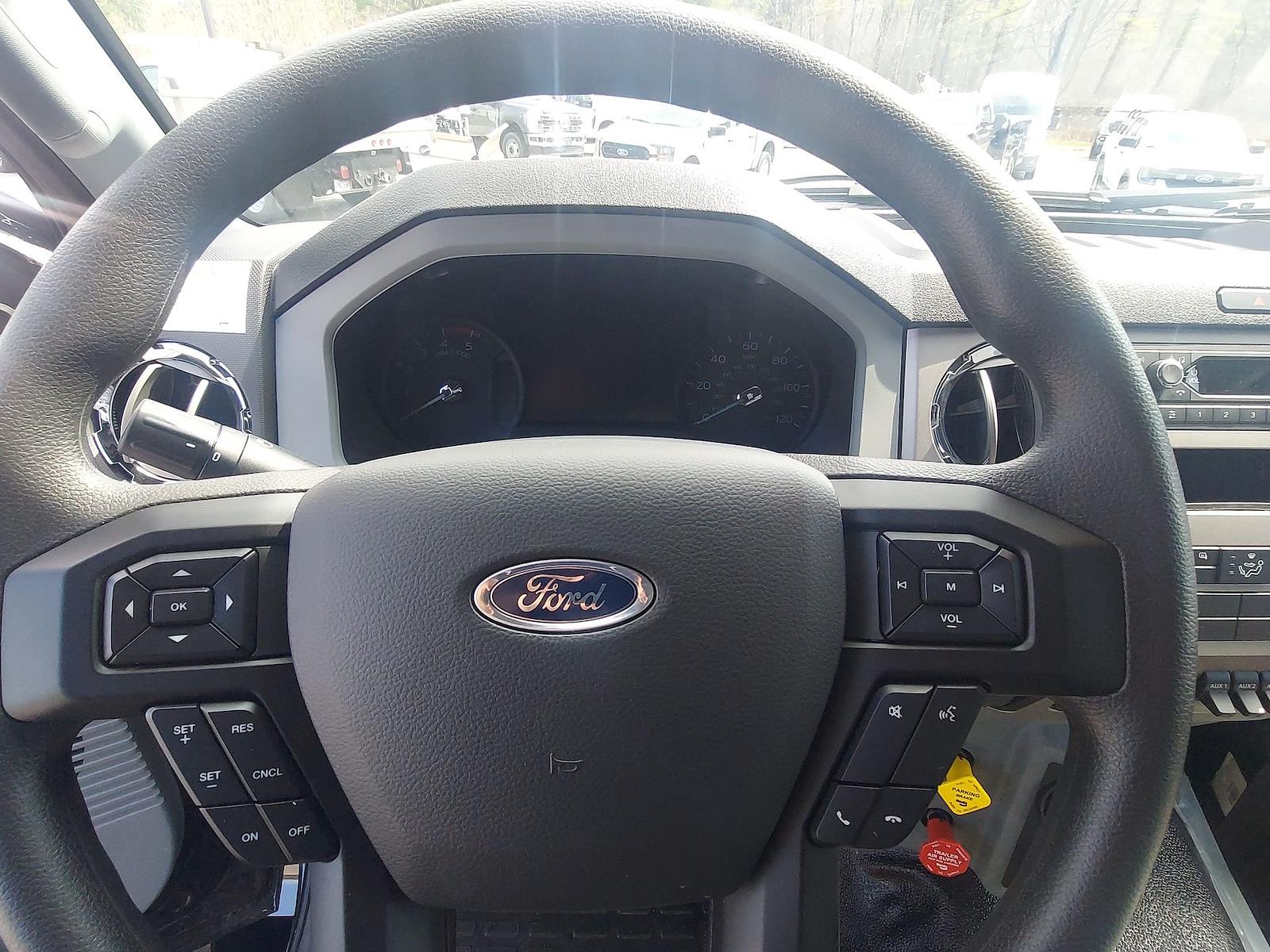 New 2027 Ford F-750 - photo 9
