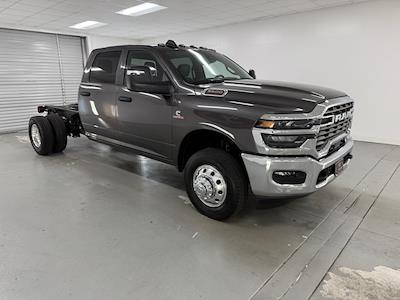 2025 Ram 3500 Crew Cab DRW 4x4 Cab Chassis for sale #DT052755 - photo 1