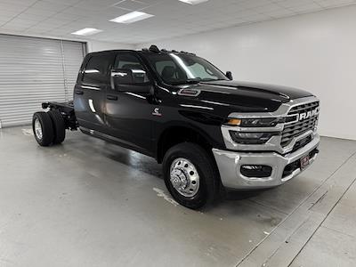 2025 Ram 3500 Crew Cab DRW 4x4 Cab Chassis for sale #DT061751 - photo 1