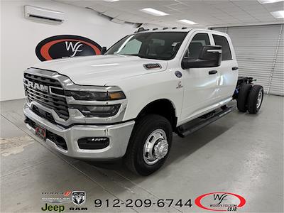 New 2026 Ram 3500 Tradesman Crew Cab 4WD 60 CA Cab Chassis for sale #DT092952 - photo 1