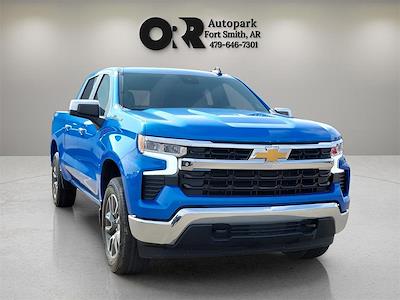 New 2025 Chevrolet Silverado 1500 LT Crew Cab 4WD Pickup for sale #214389 - photo 1