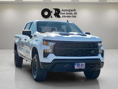 New 2025 Chevrolet Silverado 1500 Custom Crew Cab 4WD Pickup for sale #244830 - photo 1