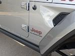 2021 Jeep Gladiator Crew Cab 4WD Pickup for sale #PU27993B - photo 11