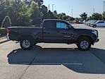 2017 Toyota Tacoma Extra Cab 4WD Pickup for sale #T530136A - photo 3