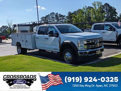 New 2025 Ford F-450 Crew Cab 4WD Reading SLU132-DW 11' Service Truck for sale #T580136 - photo 1
