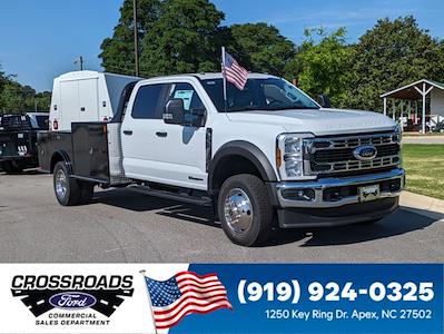 2025 Ford F-450 Crew Cab DRW 4WD CM Truck Beds Flatbed Truck for sale #T580155 - photo 1