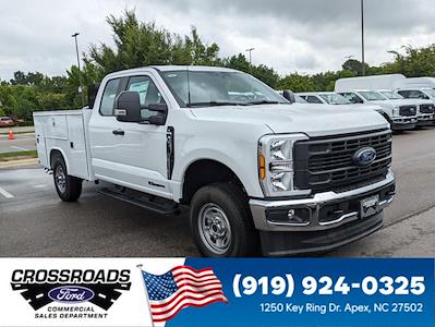 New 2025 Ford F-350 Super Cab 4WD Reading SLU98-SW 8' 2" Service Truck for sale #T580538 - photo 1