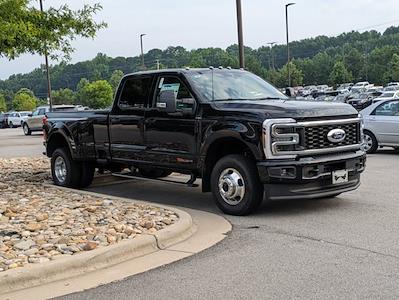 New 2025 Ford F-350 Platinum Crew Cab 4WD DRW Pickup for sale #T580636 - photo 1