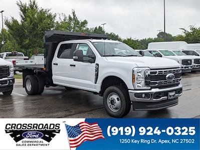 New 2025 Ford F-350 XL Crew Cab 4WD Flatbed Truck for sale #T580674 - photo 1