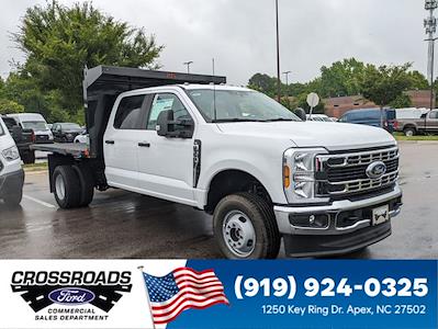 New 2025 Ford F-350 XL Crew Cab 4WD Flatbed Truck for sale #T580723 - photo 1