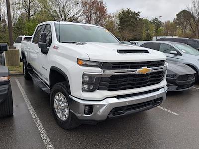 Used 2025 Chevrolet Silverado 2500 - photo 1