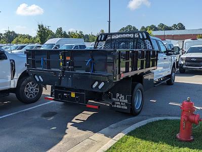 New 2025 Ford F-350 Crew Cab 4WD Dump Truck for sale #T580883 - photo 2