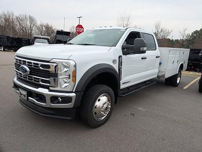New 2025 Ford F-450 - photo 1