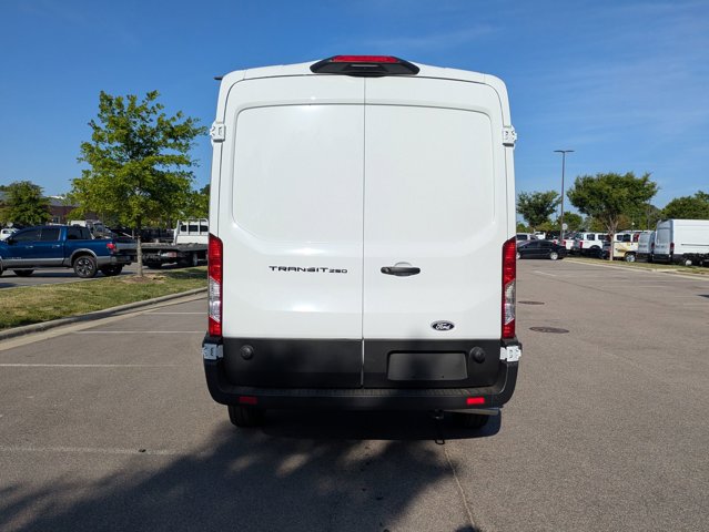 New 2026 Ford Transit 250 - photo 8