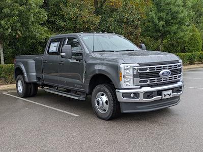 New 2026 Ford F-350 XLT Crew Cab 4WD DRW Pickup for sale #T680034 - photo 2