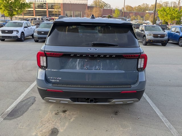 New 2026 Ford Explorer - photo 2