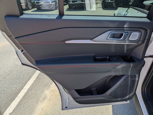 New 2026 Ford Explorer - photo 32