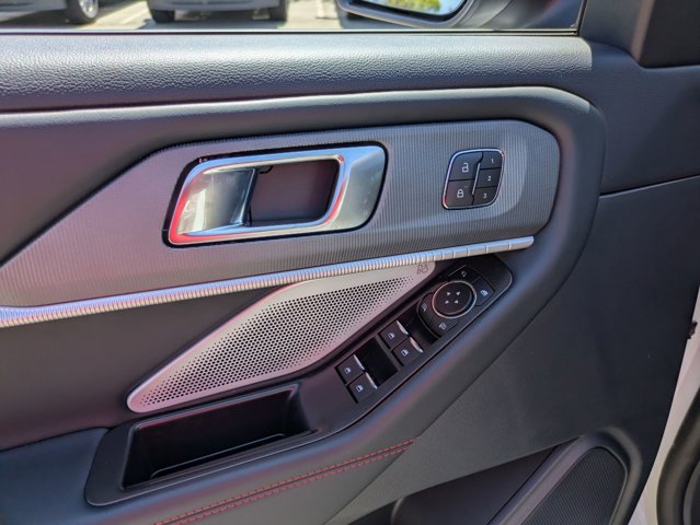 New 2026 Ford Explorer - photo 17