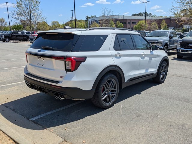 New 2026 Ford Explorer - photo 5