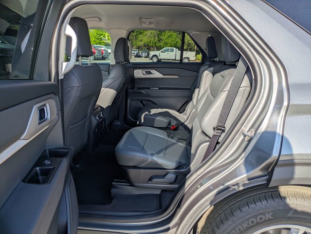 New 2026 Ford Explorer - photo 20