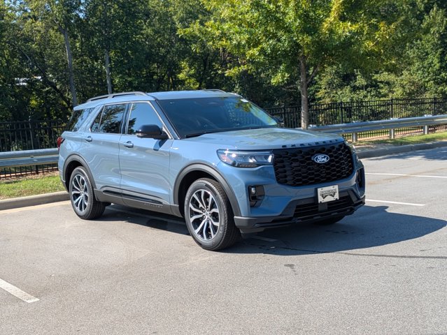 New 2027 Ford Explorer - photo 2