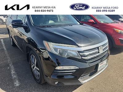 Used 2017 Honda Pilot - photo 1