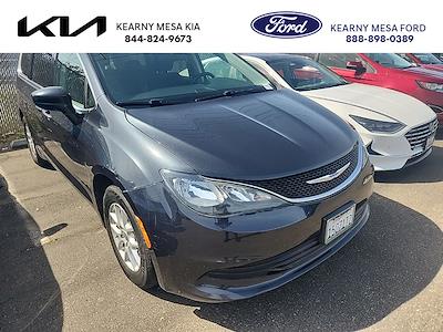 Used 2019 Chrysler Pacifica - photo 1