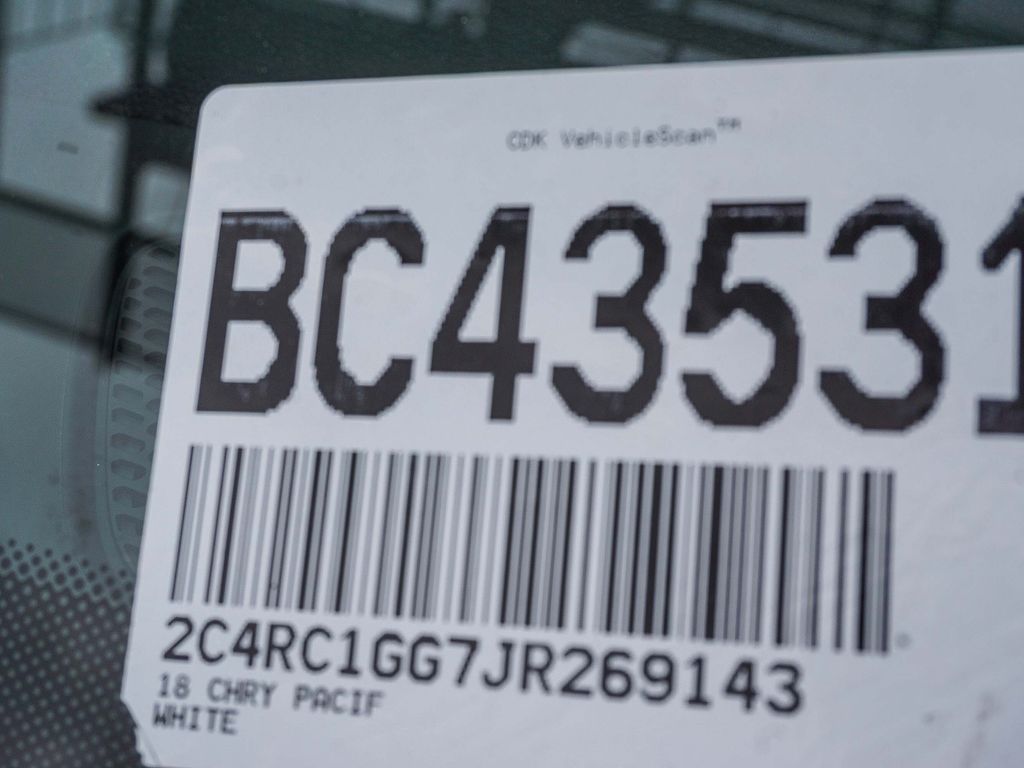 Used 2018 Chrysler Pacifica - photo 29