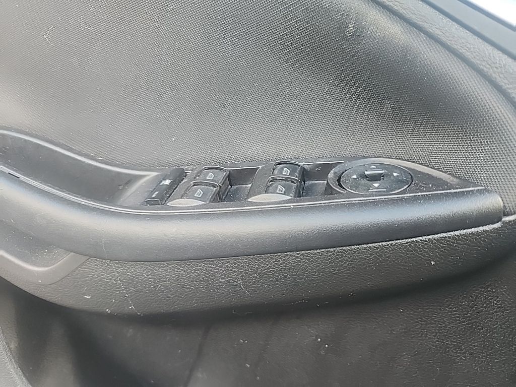 Used 2016 Ford Focus - photo 24